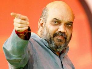 Shah wants door-to-door campaign for winning Delhi polls 