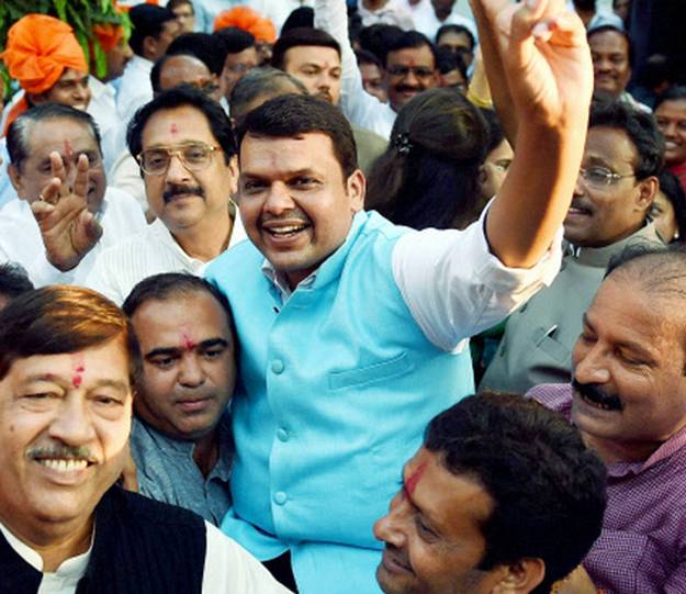 Maharashtra Govt: Fadnavis to be Maharashtra CM, says will lead people's govt
