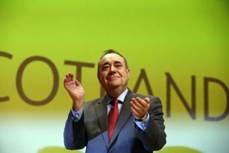 EX-SNP leader Alex Salmond to run for UK Parliament in 2015