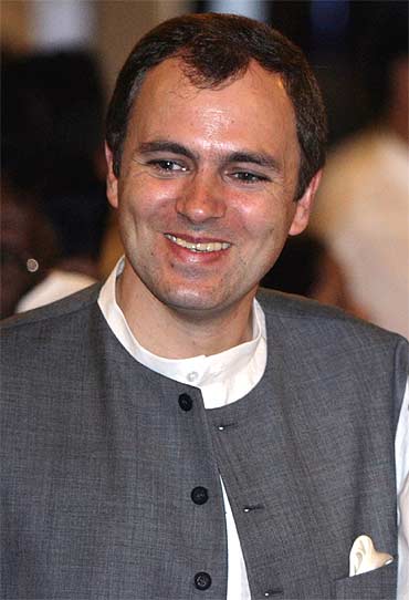 Omar AOmar flays BJP, PDP amid hint of new government