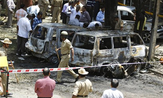 Karnataka News Update: Terror attack near BJP office, 16 injured; NIA begins probe ,Karnataka latest political news , political news, karnataka news, karnataka political news, latest political news.