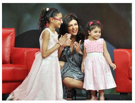 Sushmita sen Is independent,successful and best bollywood actress she is the lady without box thinking.