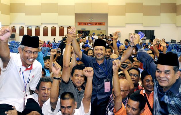 Malaysia Election 2013,  Malaysia Election Result 2013,  Malaysia Election Result, Results, Malaysia General Election Result 2013, Party wise Malaysia Parliamentary Election Result 2013, Malaysia Parliamentary Election Result 2013, Malaysia News.