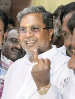 Siddaramiah Said :”I’m a frontrunner in the race for the Chief Minister,Siddaramiah lobbies for CM post, likely to meet Sonia today, Karnataka latest political news , political news, karnataka news,Karnataka Election result Update, karnataka political new
