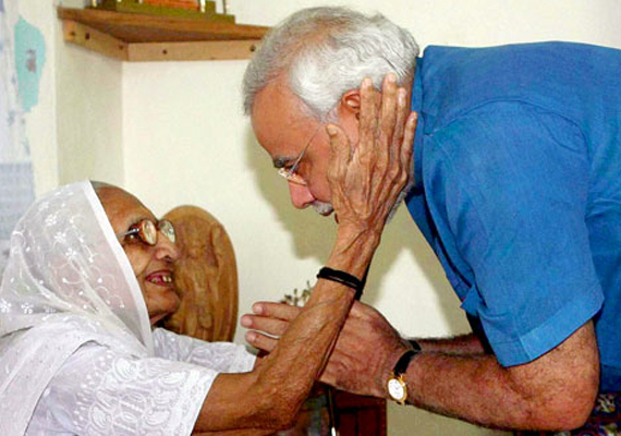 On Modi’s birthday, Gujarat BJP woos minorities with recruitment drive , Modi Birthday, NaMo birthday,Gujarat CM Narendra modi, Narendra modi news, Muslim, latest news, politIcs updates, BJP, Congress, latest and breaking news.