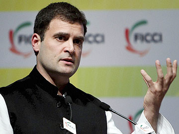 Rahul Gandhi to meet chief ministers of 12 Congress-ruled states in New Delhi today to discuss the next Lok Sabha polls 2014.