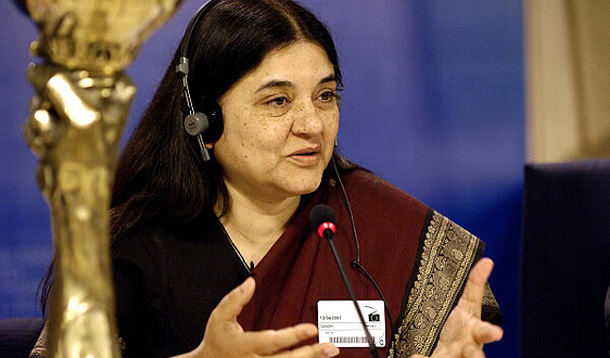 Maneka says there is no comparison between ‘bird’ Rahul Gandhi and ‘lion’ Narendra Modi ,neither Sonia Gandhi’s son Rahul nor his sister Priyanka can save Congress.