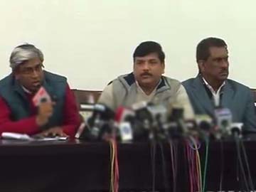 Narendra Modi,Arun Jaitley trying to bribe MLA’s to topple Delhi govt: AAP,AAP to launch ‘pol khol’ campaign to expose BJP, Cong’s attempt to sabotage Delhi government,Aam Aadmi Party ,AAP ,Arun Jaitley ,Bharatiya Janata Party ,Bribery ,Delhi government ,