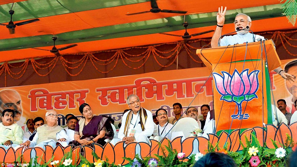 Bihar BJP planning three big rallies to capitalise on Modi wave,BJP has set eyes on winning maximum seats from bihar in the upcoming Lok Sabha elections 2014
