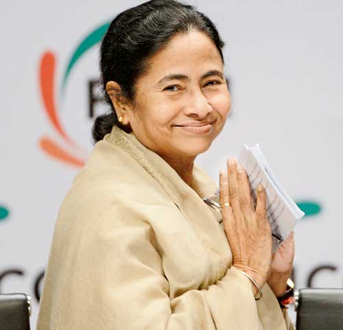 Mamata Banerjee , West Bengal Chief Minister Mamata Banerjee, Banerjee, Kolkata , Mamata Banerjee , Mamata Banerjee President of AITMC or TMC, TMC, Trinamool Congress, About Mamata Banerjee, Biography and political Career of Mamata Banerjee, who is Mamata